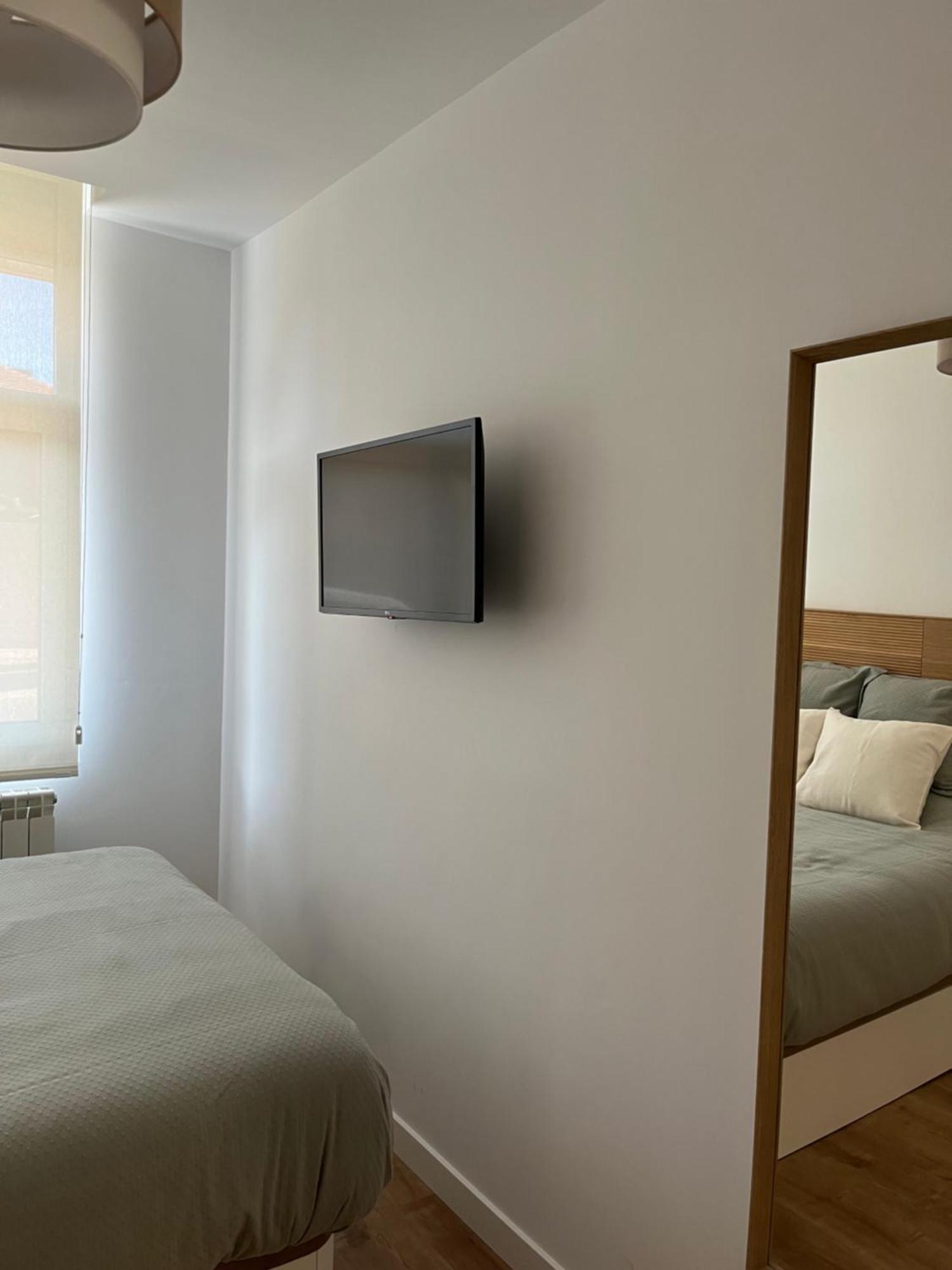 Apartamento Puerta De Burgos Vut09605 외부 사진