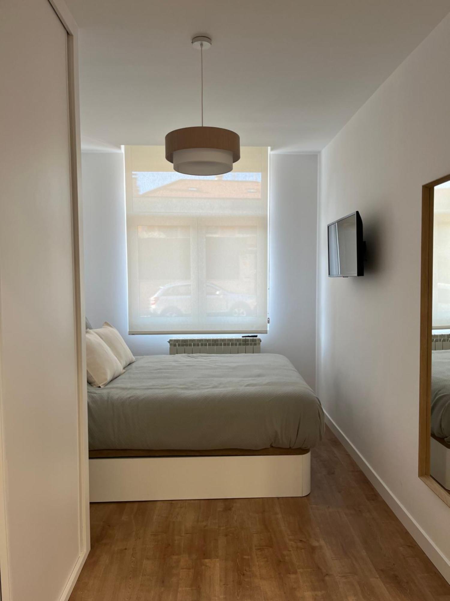 Apartamento Puerta De Burgos Vut09605 외부 사진