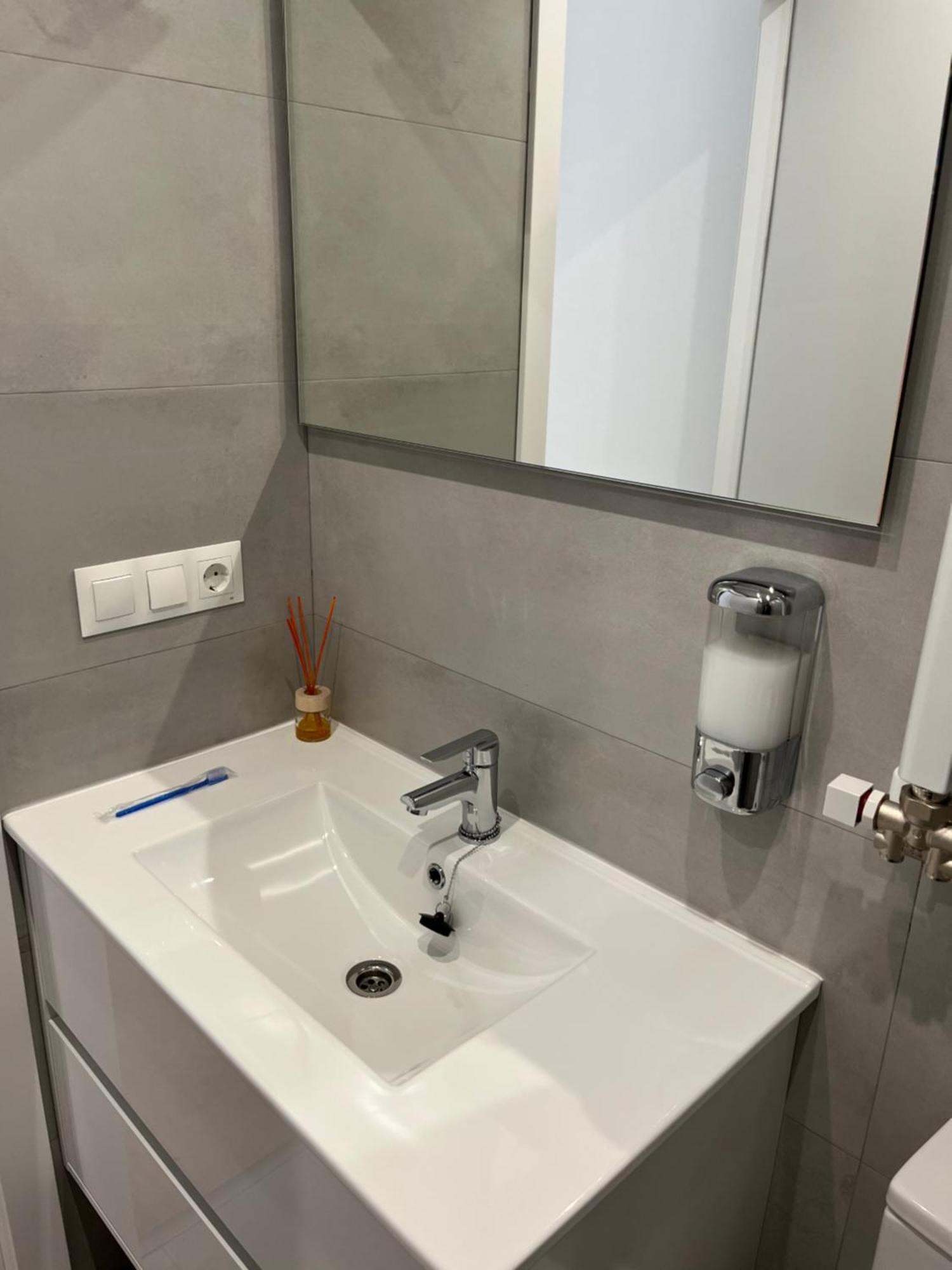 Apartamento Puerta De Burgos Vut09605 외부 사진